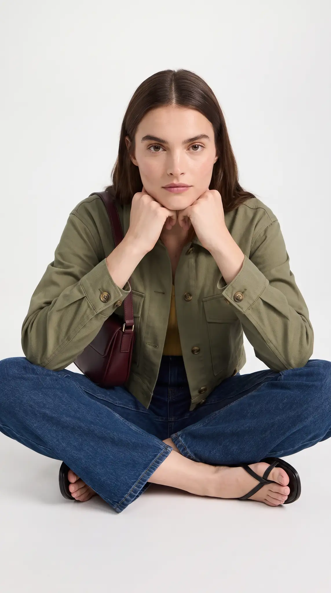 Cross-Legged Chin Cup — ED13
