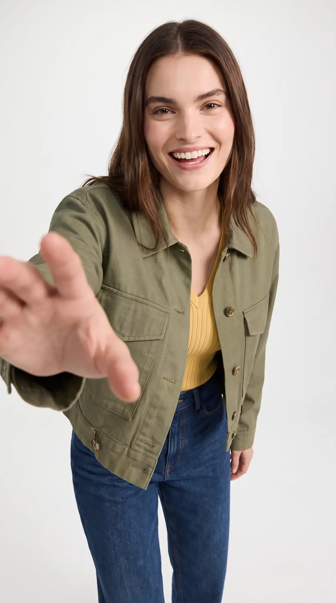 Lean In, Reach to Lens — T01
