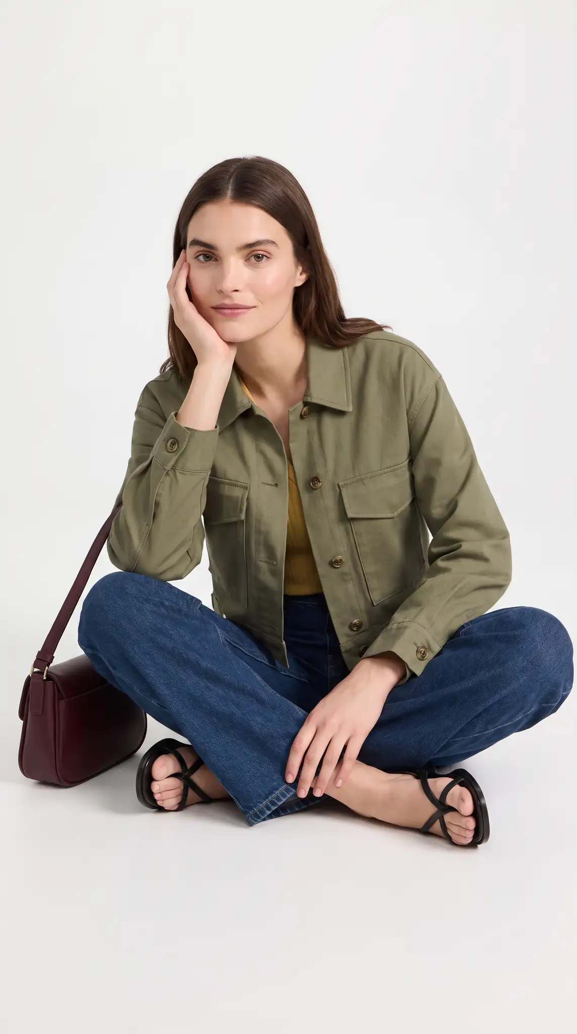 Cross-Legged Cheek Rest — T02